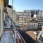 Kosmos Service Apartment Modern Spirit City Center With Additional Cost Parking