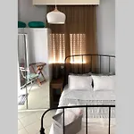 Cozy Apartment In The Heart Of Thessaloniki