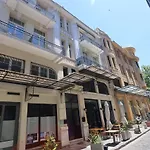 Opl Executive Apartment