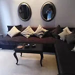 Karolou Dil Central Luxury And Business Appartment