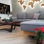 Luxury 80M2 Apartment With Balcony Downtown Thessaloniki