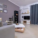 Beautiful & Modern Apartment In Thessaloniki