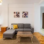 Ikos Central Spacious Apartment