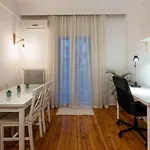Ikos Central Spacious Apartment