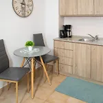 Seven Heaven Premium Suites