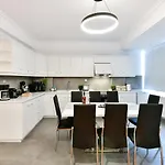 Porto Sea View Apartments - Pl Ippodromiou 21