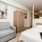 John Central Suites
