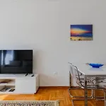Sea La Vie Apartment, Vesta Philoxenia