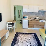 Ifos Apartments