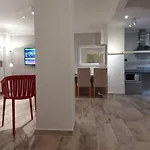 Center Country Style Apartment Helexpo