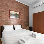 F & B Collection - Flat For 6