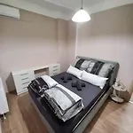 Kassandrou Deluxe Apartment