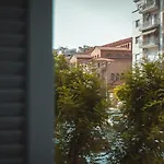Luxury Central Apartment