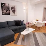 Lovely Apartment In The Heart Of Thessaloniki Center