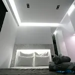 Center Marble Suite 40Sqm Gas Heating 2Smarttv Optical Fiber - Secured24H Private Entrance