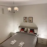Classy Seaside Suite With Amazing View