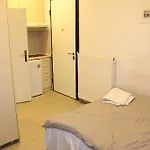 1-Bedroom Apartment Center And City Attractions