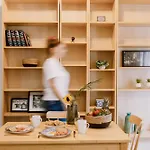 King George Apartment By Binobi !