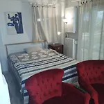 Center Country Style Apartment Helexpo