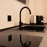 Taskou Luxury Suites