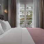 No 39 Svolou Suites