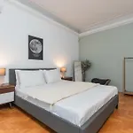 Houseloft Agora Residence