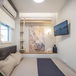 P Deluxe Suites 3