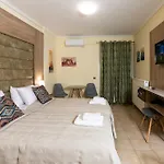 Seven Heaven Premium Suites