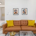 Simone By Halu!, Apartments In The Center