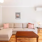 F & B Collection - Flat For 4