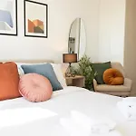 Urban Colors Apartments By Binobi!
