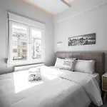 Soleggiato Minimal Apartment