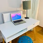 Central Functional Apartment II