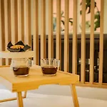 Urban Luxury Suites