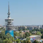Houseloft Grand Vista