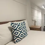 The White Loft - Explore Center By Foot