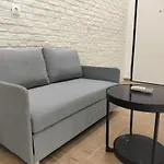 The White Loft - Explore Center By Foot