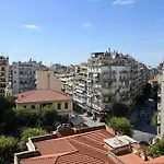 Thessaloniki Center Apartment On The Sunset