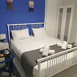 Manolis House