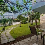 Traditional Villa Appartment With Garden, Also For Gatherings ,15 Minutes From Thessaloniki Airport