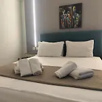 Apollonas - 1Br Lux Apartment - Tsimiski Ladadika - Explore Center By Foot - Close To Aristotelous Square