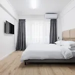 B&M Suites