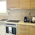 Jacque\'S Boutique Suite