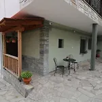 Casa Di Famiglia