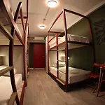 Stay Hybrid Hostel