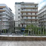 F & B Collection - Apartment For 3