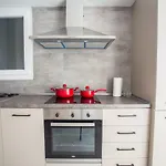 Spacious Unique Luxurious Central