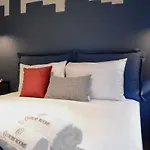 Q Luxury Rooms