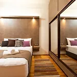 Downtown Luxury Boutique Suites - The Grand Suite