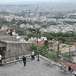 Frida\'S House In Old Town Thessaloniki